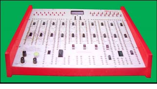 Logic Trainer Model 750DLI TTL & CMOS